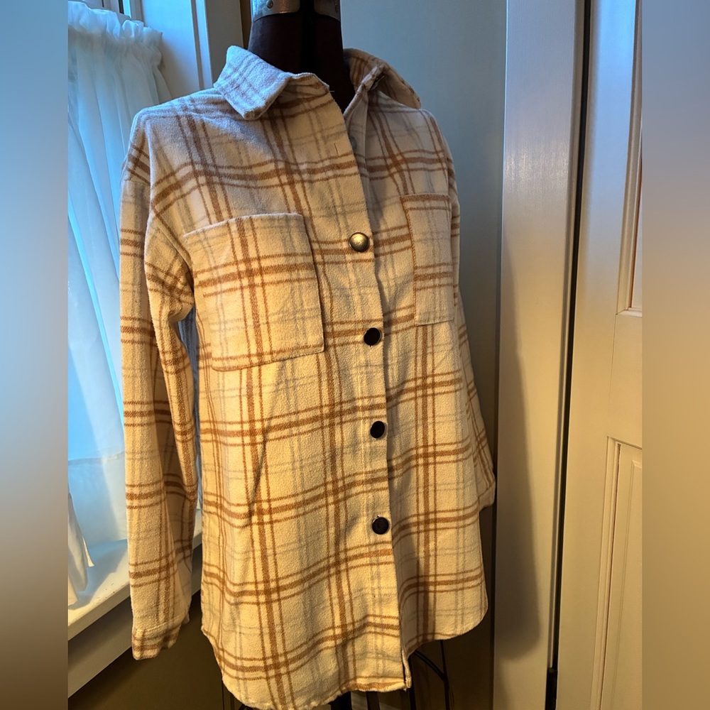 Peace Love‎ shacket jacket size medium